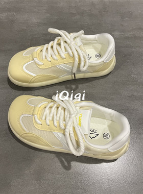 七七主人家 奶黄色网面透气板鞋夏季小众学生可爱圆头德训鞋子女