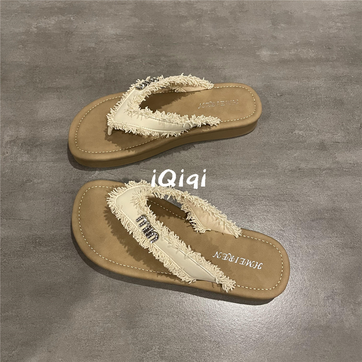 夏季流苏夹脚人字拖鞋女
