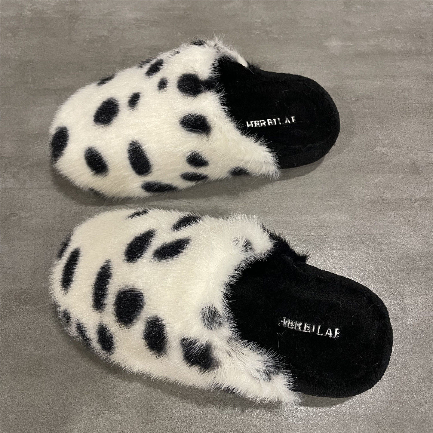 七七主人家 黑白熊猫色加绒毛毛鞋女款秋冬居家保暖毛绒棉拖鞋女