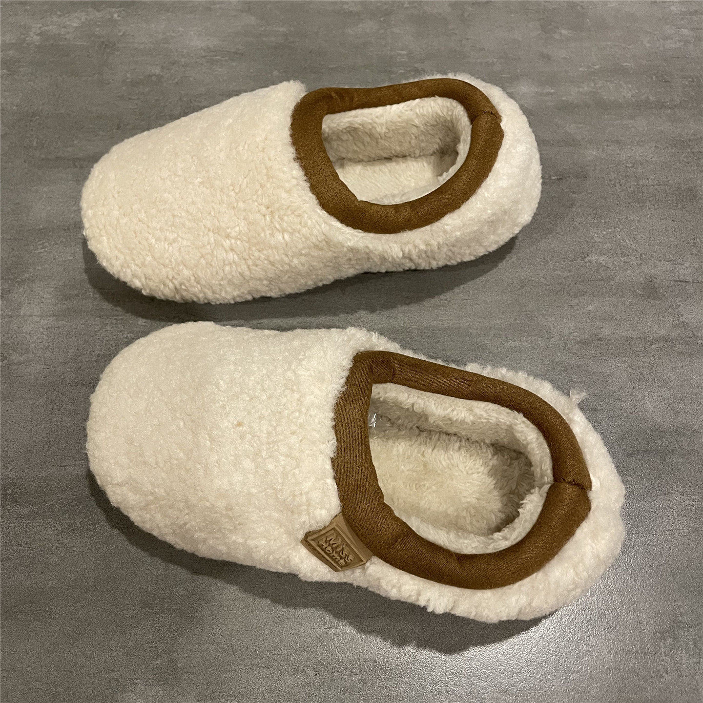 居家棉拖鞋女简约百搭毛毛鞋