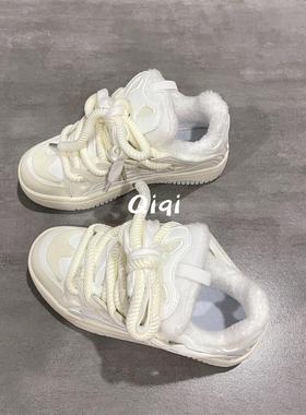 七七主人家白色加绒鞋子女2023冬季新款棉鞋保暖休闲百搭运动鞋女