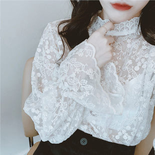 半高领蕾丝打底衫女2025秋冬新款喇叭袖配毛衣内搭韩国小立领网纱