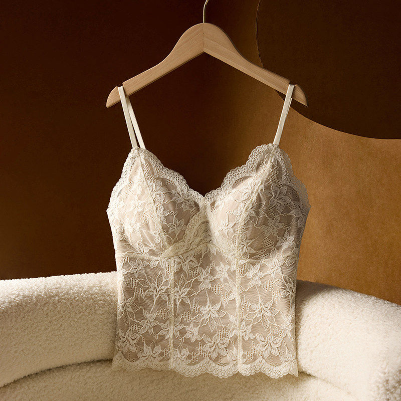 蕾丝吊带背心女保暖内衣带胸垫一体2026新款秋冬内搭可外穿打底衫