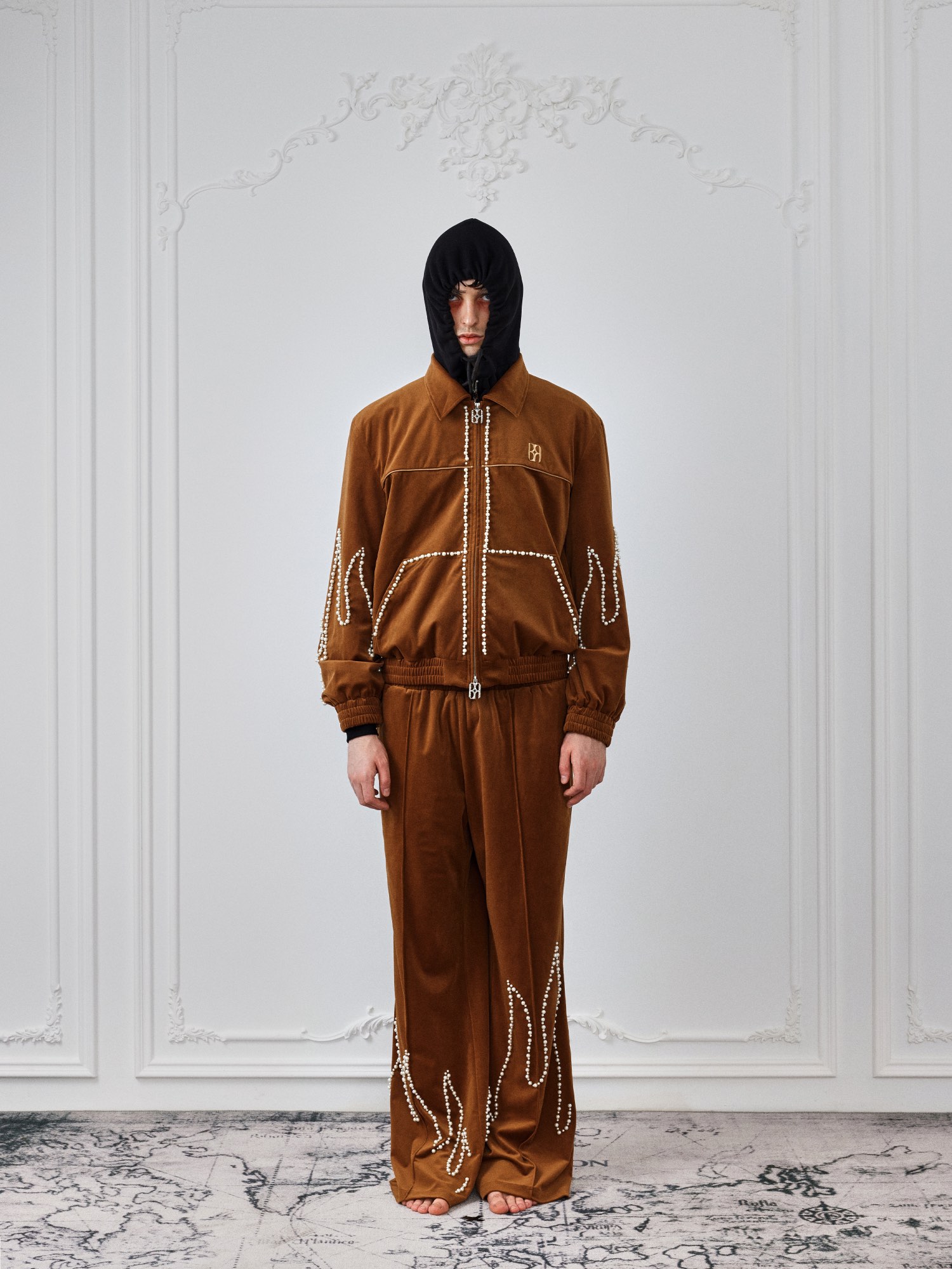 实体现货 Birth Of Royal Child Borc 火焰珍珠丝绒剑领夹克