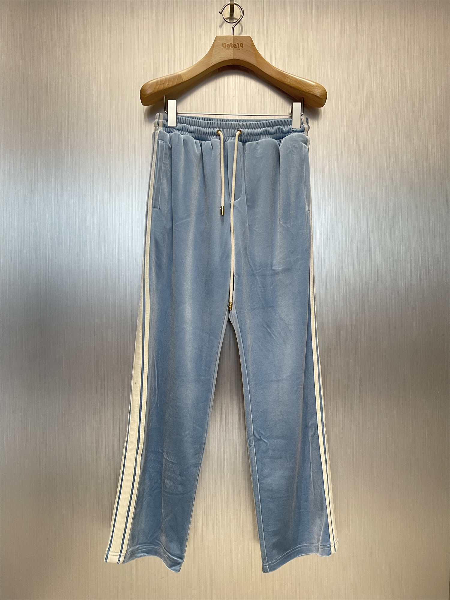 丝绒侧边条纹拼接长裤