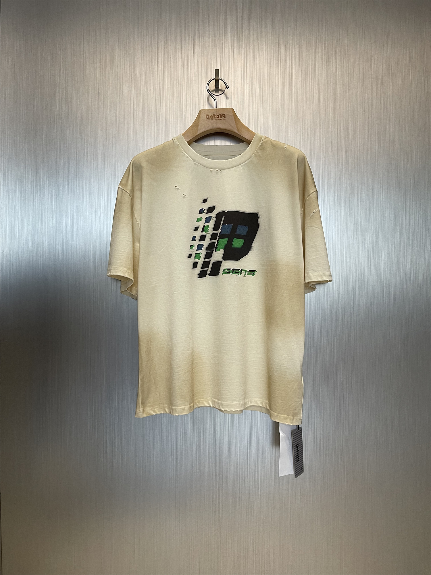 PANQ水洗做旧破坏圆领短袖