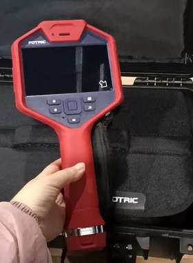 (议价）FOTRIC飞础科326L红外热像仪，红色机身，带保护箱