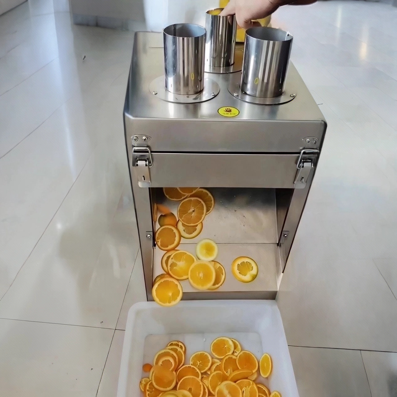 全自动切正片斜片定向切片切熟食凉拌菜切莲藕片西红柿切片机可调