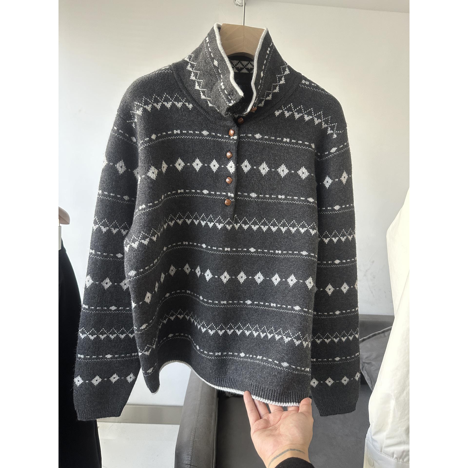 欧韩女装【英伦复古花纹】套头半纽扣立领翻领毛衣潮紧致软糯套头