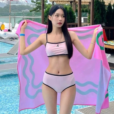 ins博主同款2024新款韩系少女性感辣妹比基尼连体分体泳衣女度假