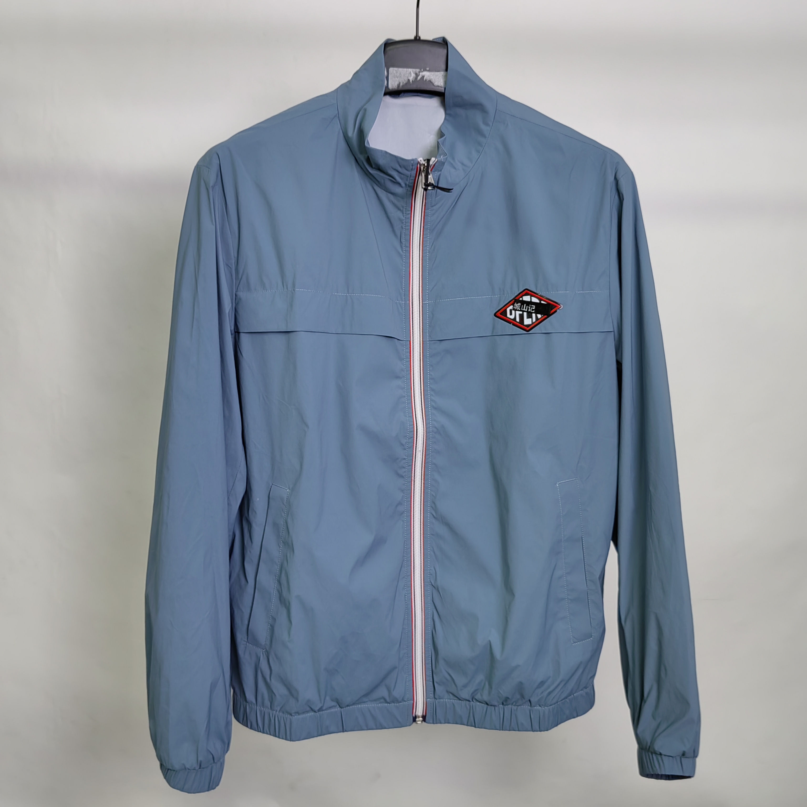 费*牌   高端时尚夹克  男装春秋季薄款夹克外套DF20SS8105