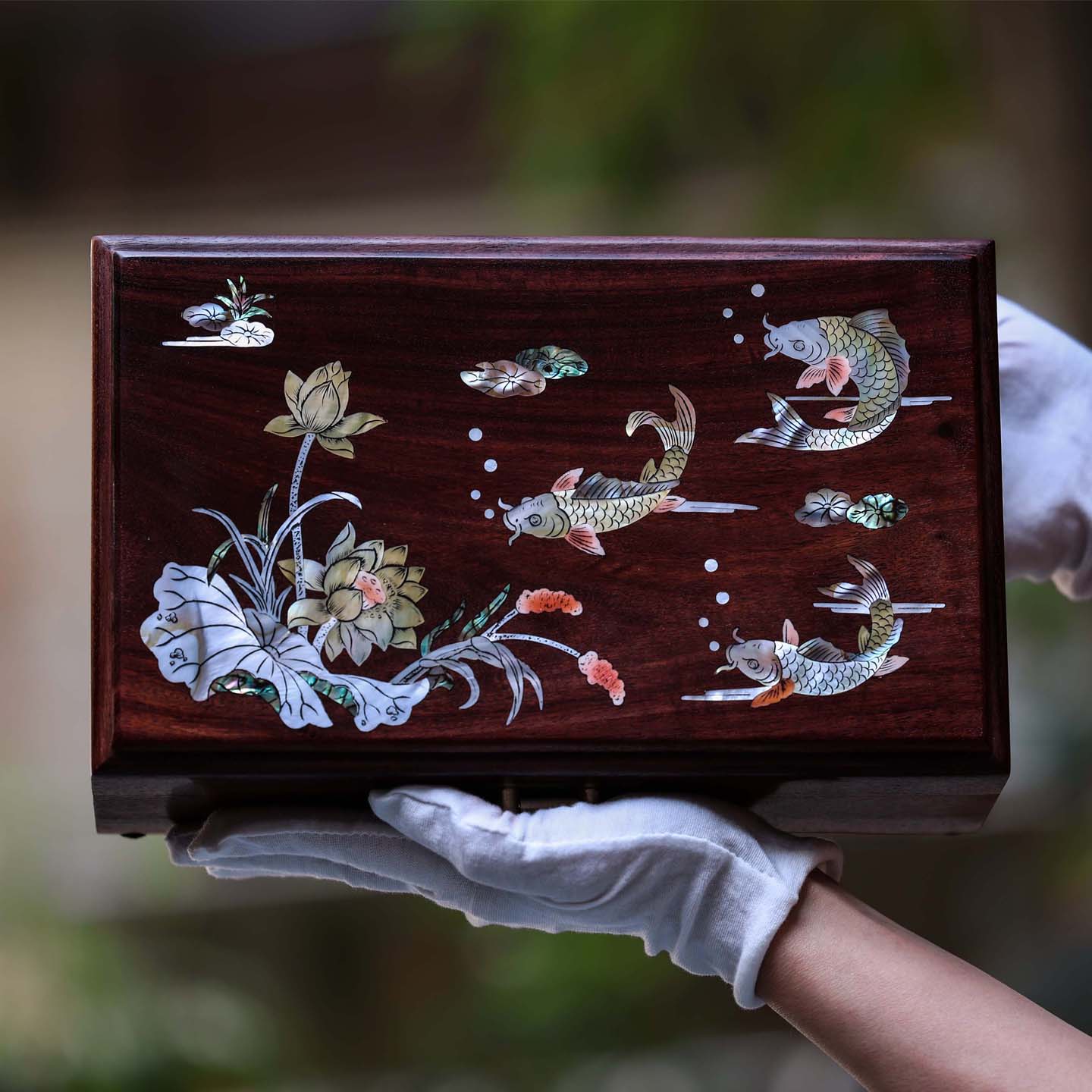 血檀螺钿锦鲤《连年有余》·纳福臻品精致典雅收藏送礼定制配锦盒