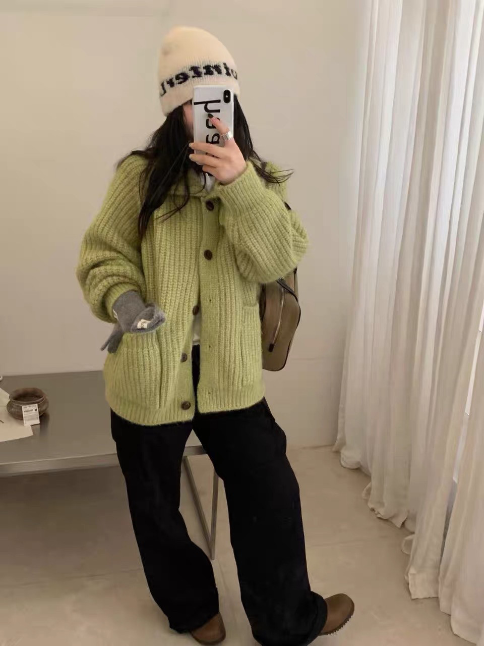韩系粗针高领纽扣毛衣外套女