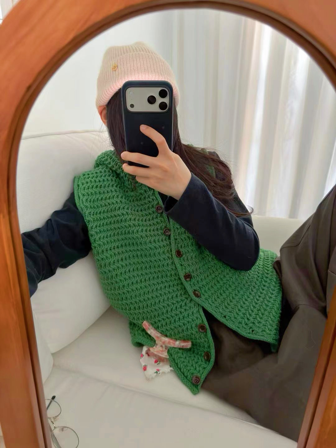 粗毛线纽扣连帽绿色针织马甲背心