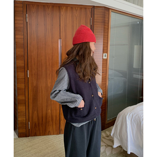 大吹女纯色马甲女款2025新款V领口袋开衫毛衣背心坎肩外套