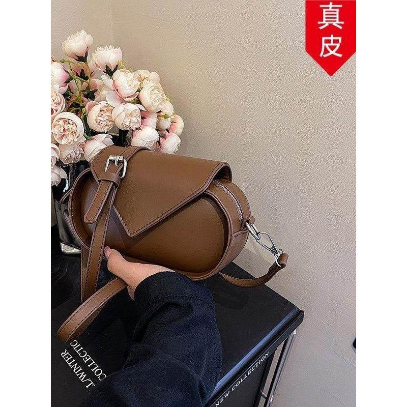 包包链条斜挎包设计小潮复古真皮ins2026众轻奢百搭防水女小方包