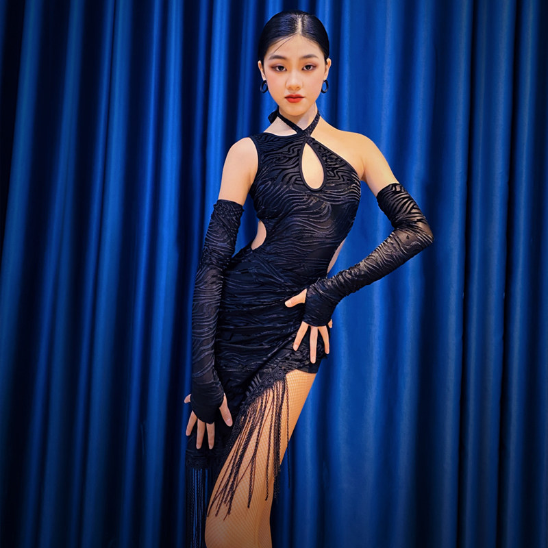 速发舞O拉丁C舞套装舞蹈练功服跳服演出流苏裙国标考级比赛衣服