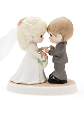 Precious Moments水滴娃娃结婚婚礼的男孩与女孩陶瓷摆件情侣礼物