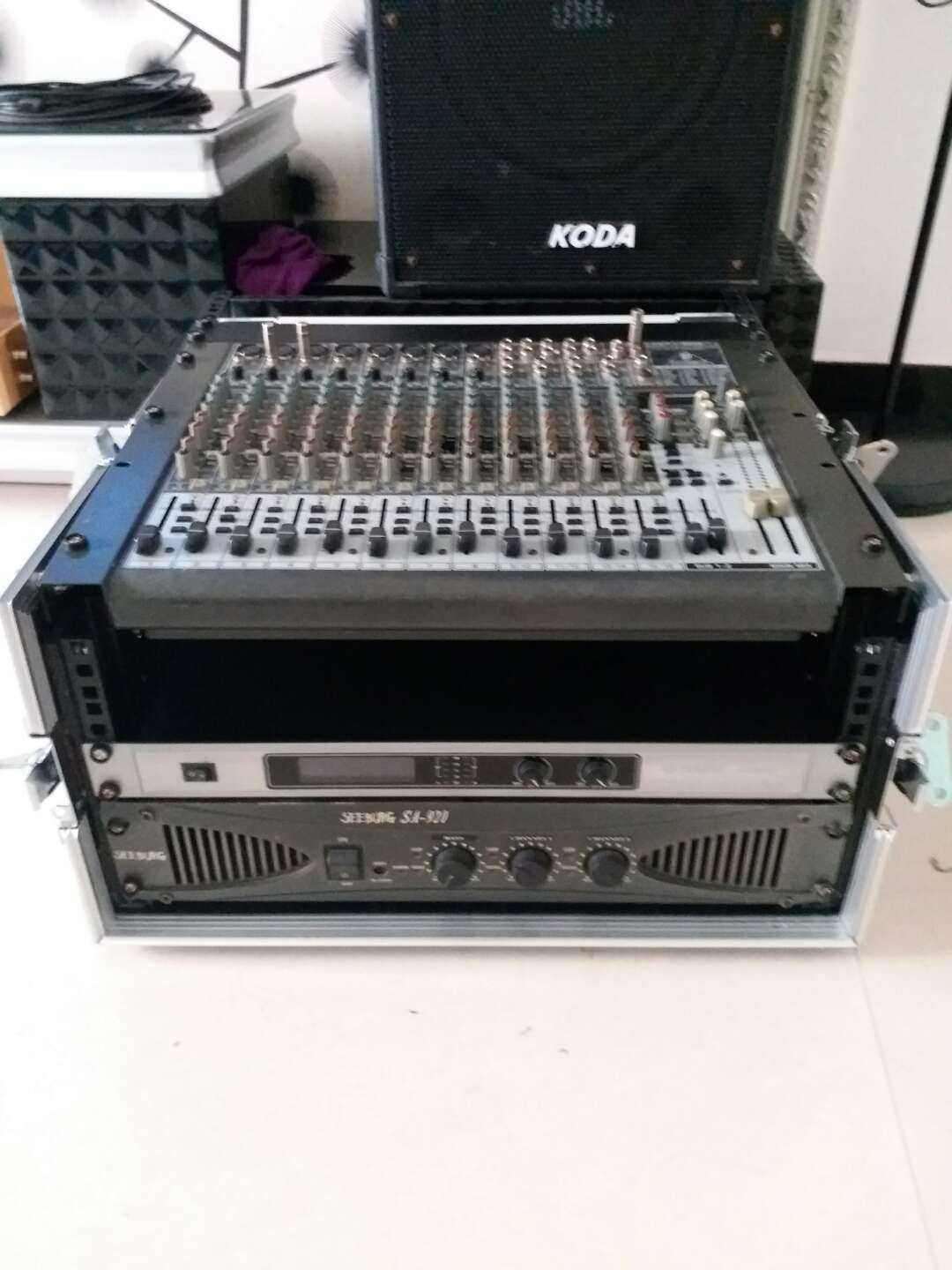 组合调音台接受器功放机箱