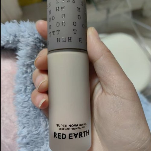 草本养肤粉底液特价遮瑕粉底液