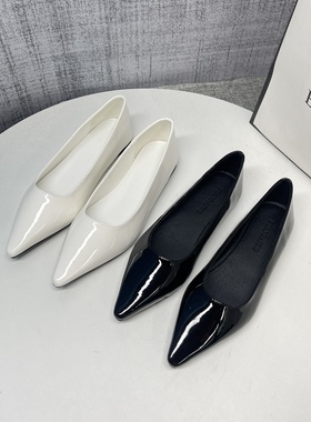 法式漆皮尖头气质单鞋女2025白色舒适平底通勤鞋浅口复古温柔鞋