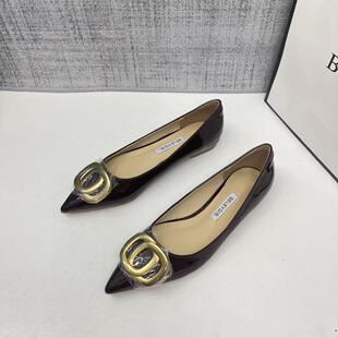 黑色浅口单鞋舒适软底平跟女鞋2026年浅口金属扣韩版尖头平底鞋女