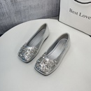 水钻仙女风配裙子豆豆鞋 法式 浅口软底瓢鞋 女2025新款 方头银色单鞋