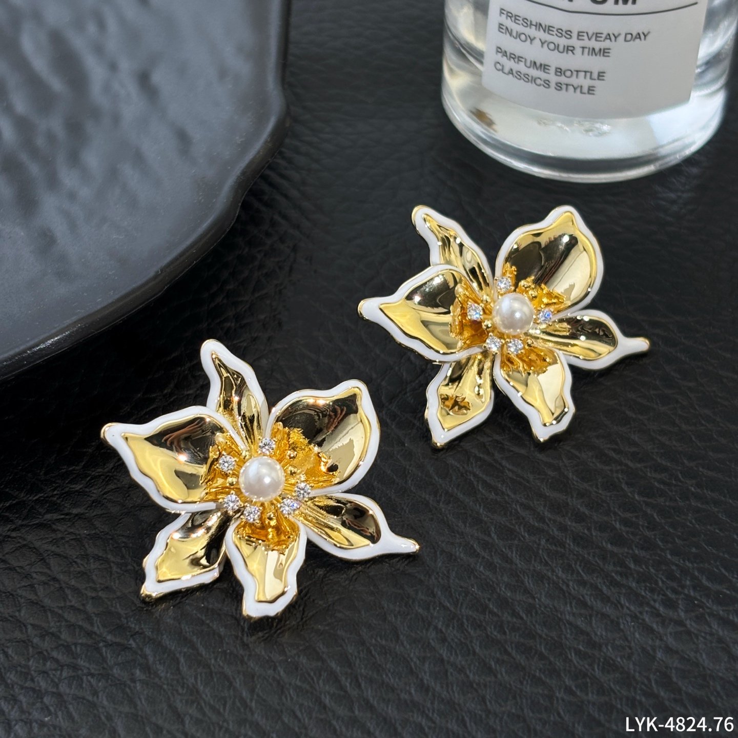 丽贝丽影s925银针新款金属花朵锆石珍珠耳钉女夸张时尚高级感耳饰