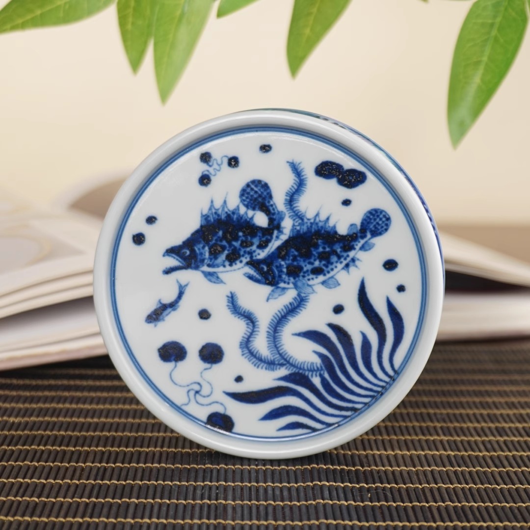望月御品柴窑盖置鱼藻侧画片纯手工手绘陶瓷景德镇景德镇纯手工