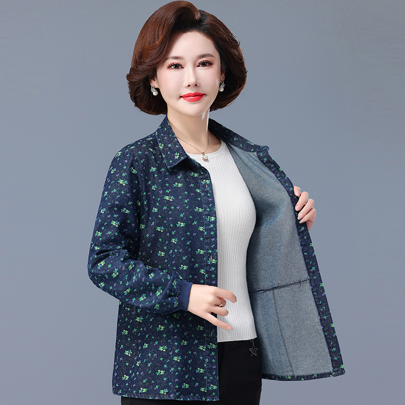 中年妈妈春秋长袖衬衫中老年女装纯棉上衣洋气大码牛仔薄外套衬衣