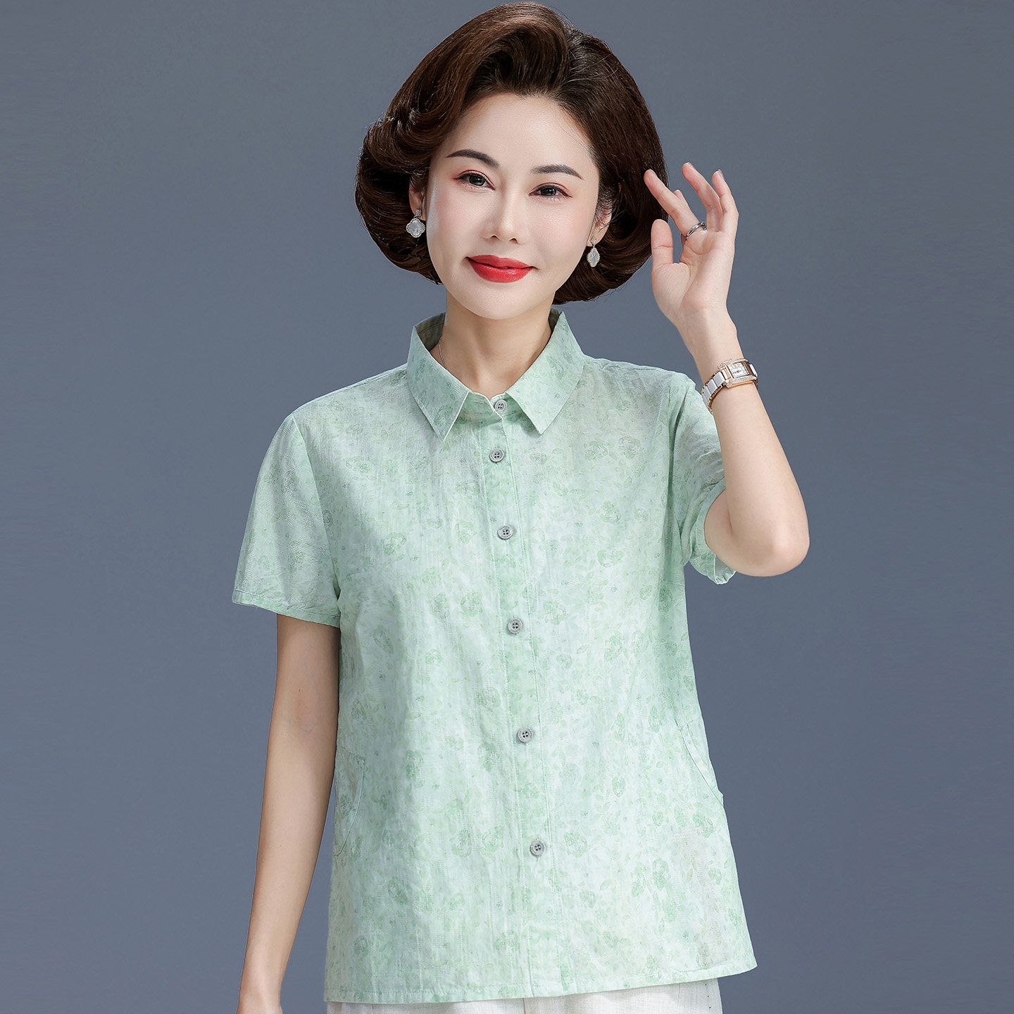 中老年人夏装短袖洋气翻领纯棉开衫衬衣加大码衬衫妈妈宽松全棉女