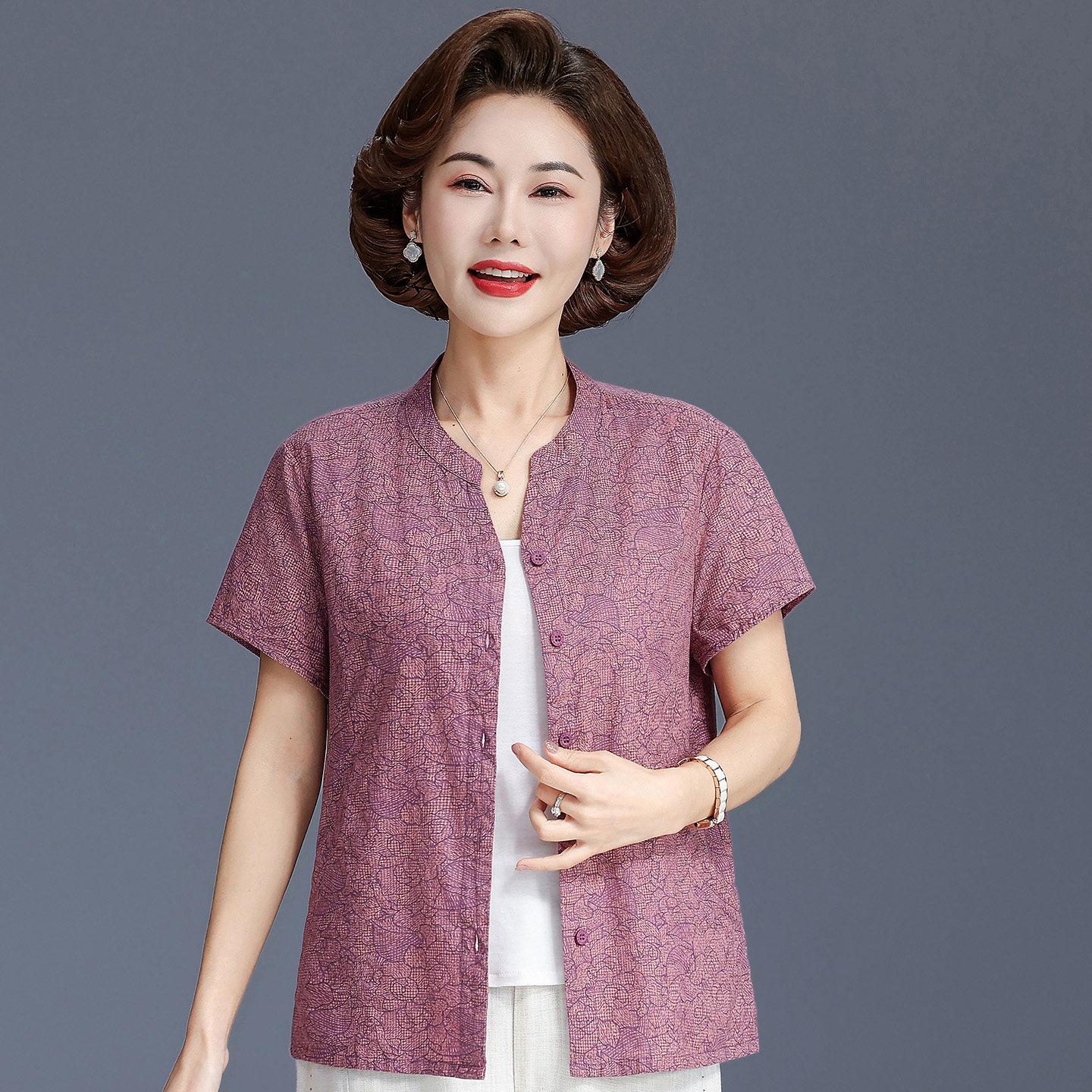 中老年女妈妈夏季薄款纯棉衬衫短袖T恤洋气宽松奶奶全棉上衣开衫