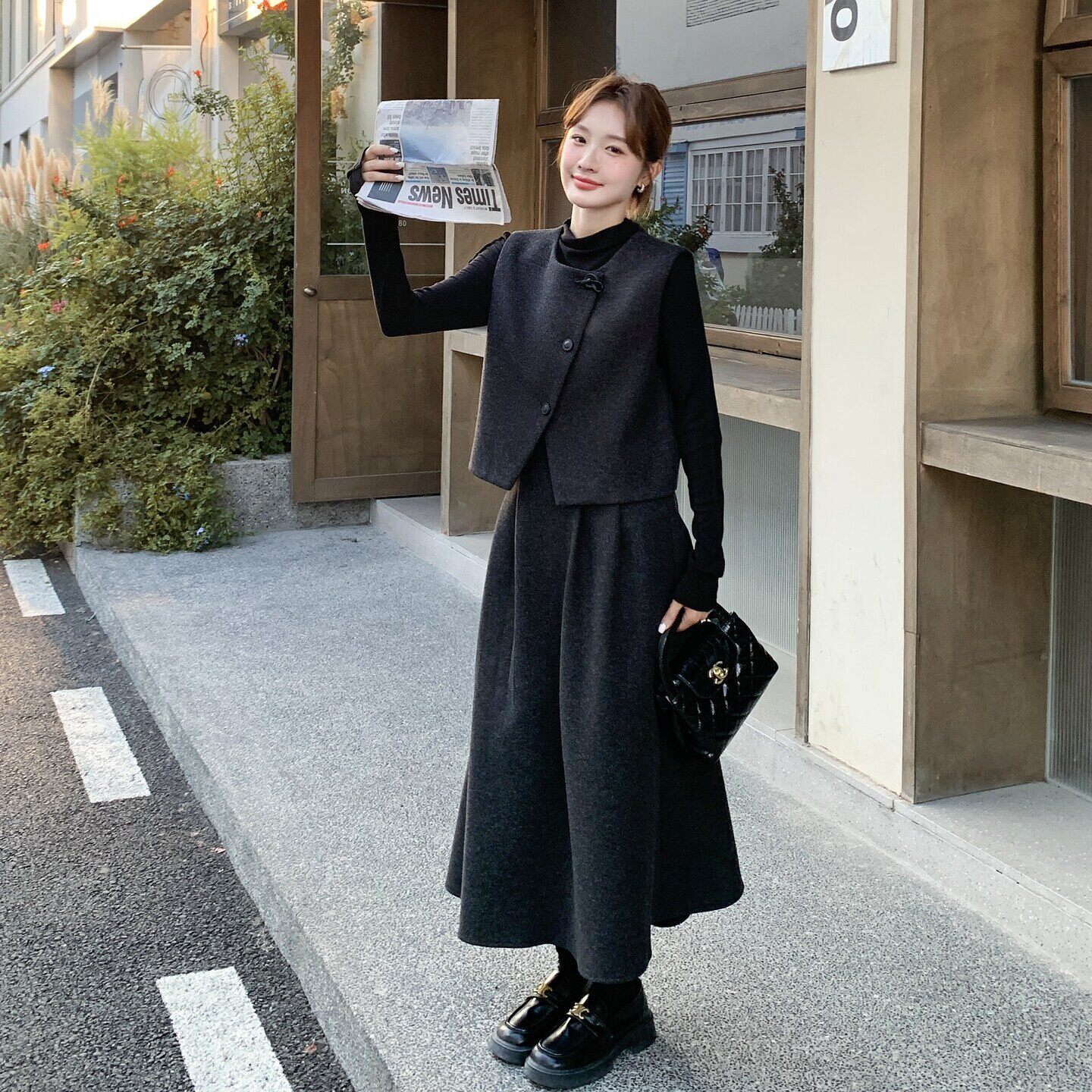 款新款上市2026年秋季优质春季呢料马甲高领打底衫半身裙三件套