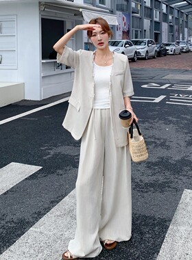 新款套装两件套浅灰色开衫套装时尚套装四件套阔腿裤春季女装