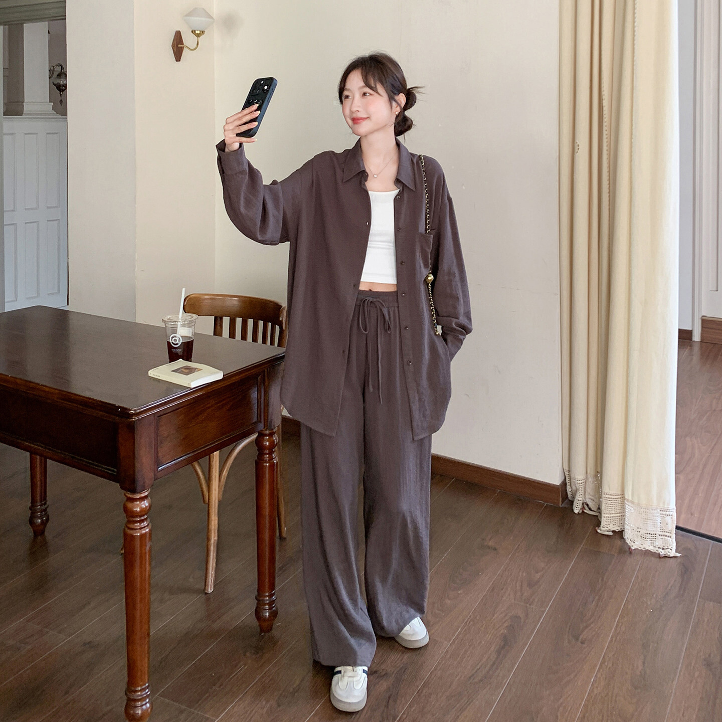 新品新款上市2026年秋季优质精品甩卖吊带背心衬衫外套裤子三件套