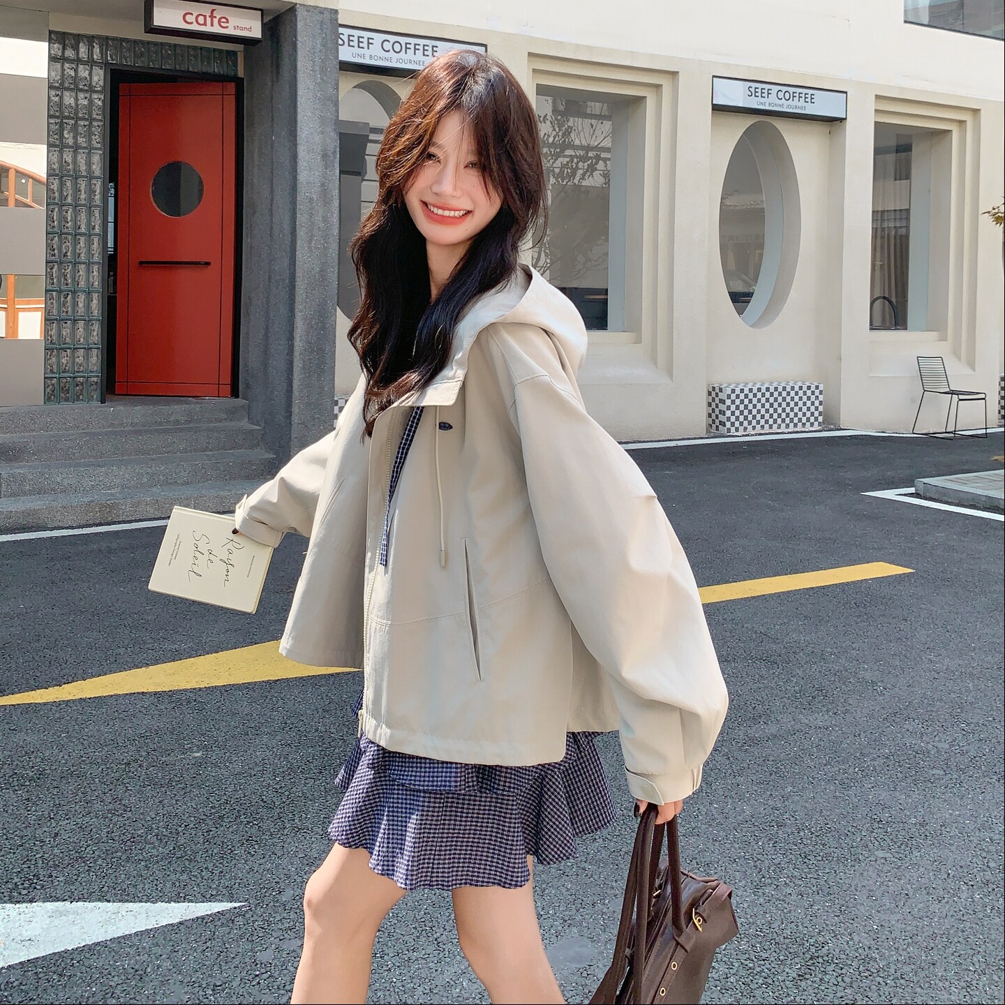 工装百搭连帽短外套女韩版宽松显瘦休闲夹克上衣拼接格子假两件