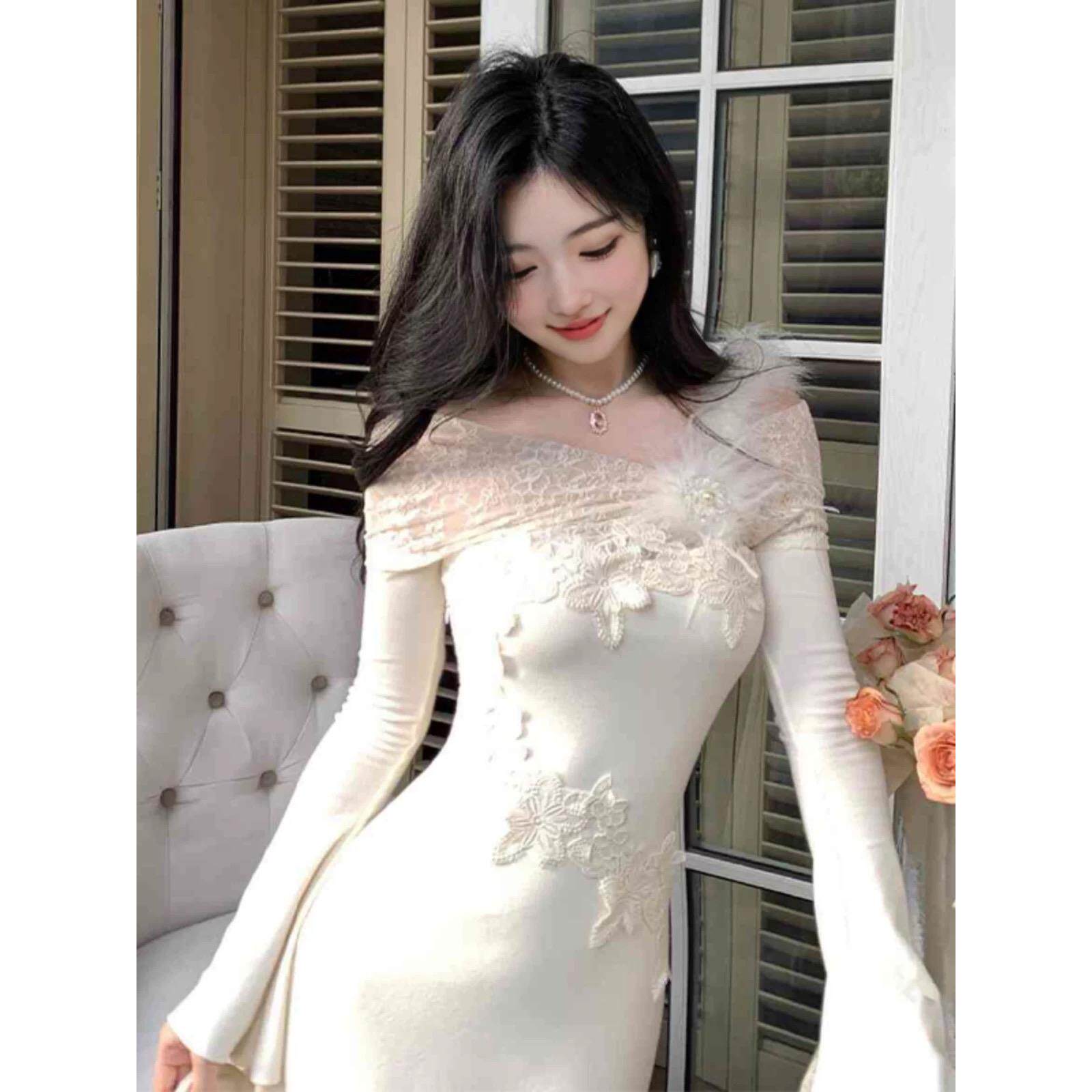 纯欲风一字领长袖连衣裙女秋季2025新款拼接蕾丝针织鱼尾中长裙子