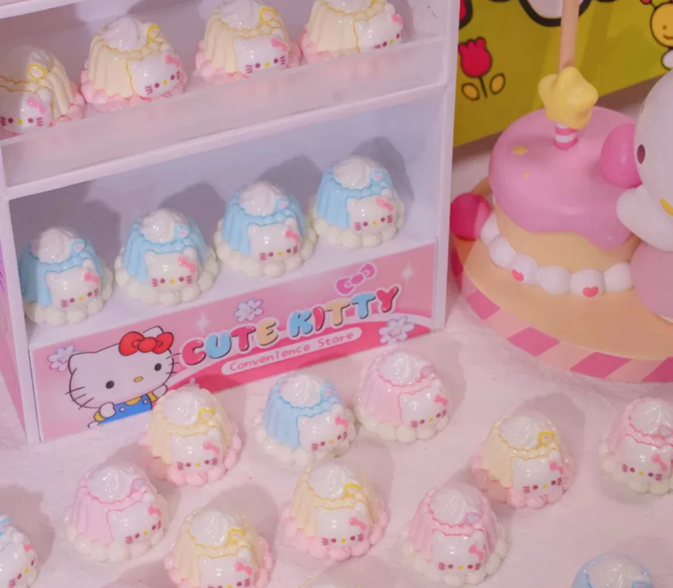定制kitty小布丁仿真食玩微缩树脂配件奶油胶材料摆件装饰手工