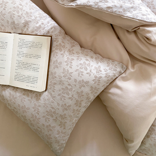 奶杏色亲肤四季60支水洗全棉提花床品被套1.8米柔软床单四件套