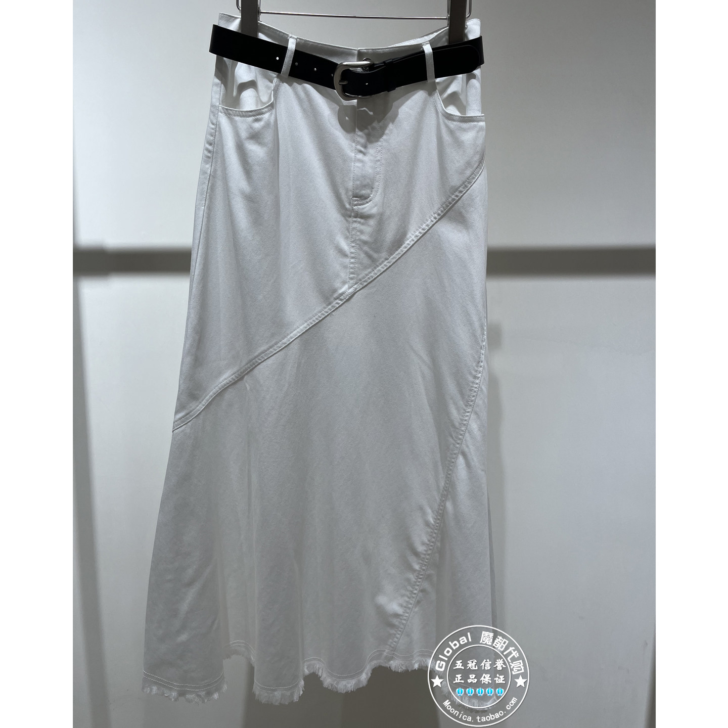 MOFAN/摩凡 国内代购 26夏 搭腰带白色A字半身裙 FBB126266
