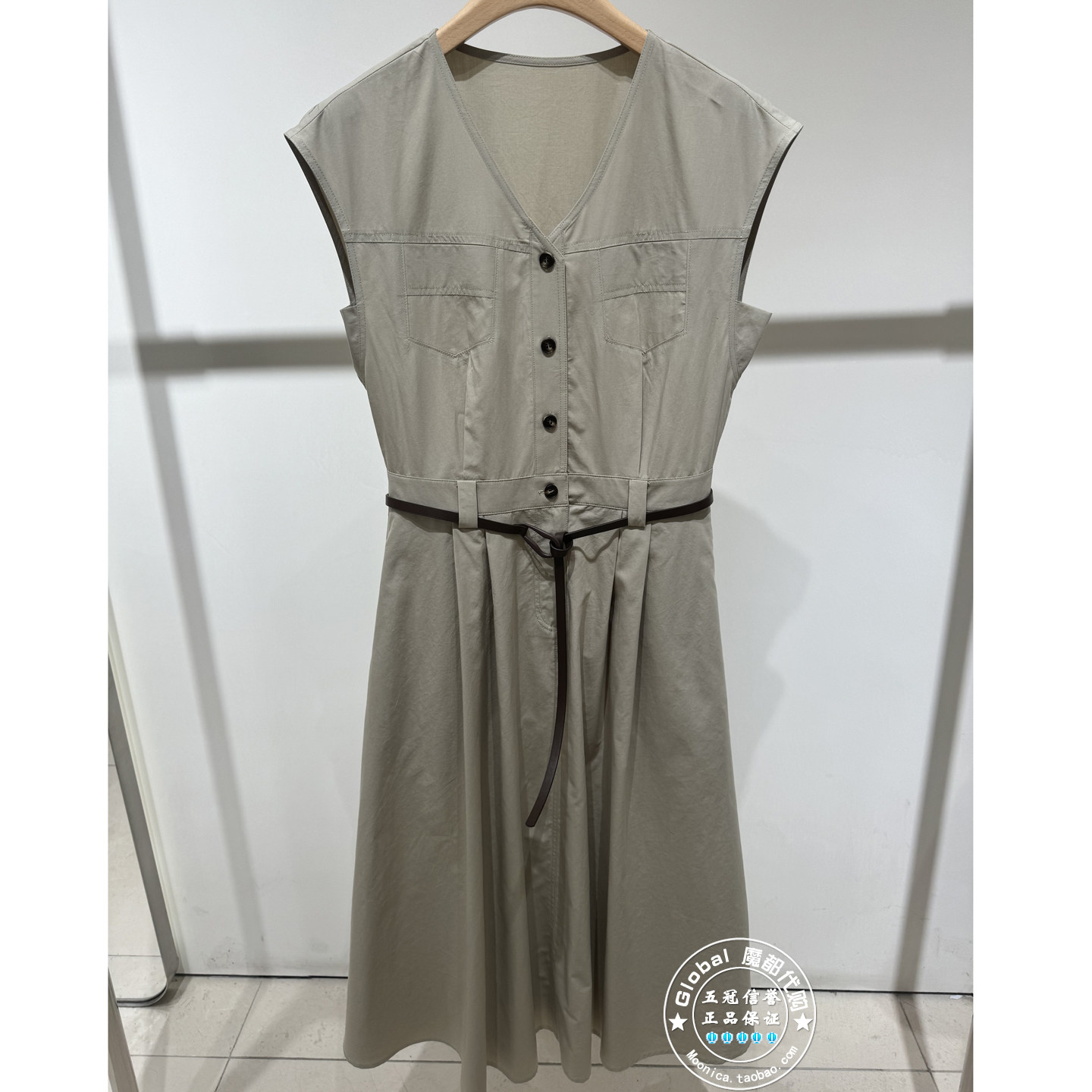 MOFAN/摩凡 国内代购 26夏 搭腰带V领无袖连衣裙 FBL226169