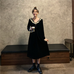 Real price ~ retro lace lace V-neck mid length velvet dress