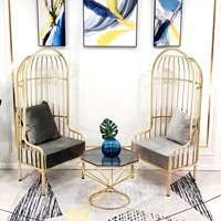 2 одиночные клетки для птиц + журнальный столик из закаленного стекла. Обратите внимание на бархатный цвет.