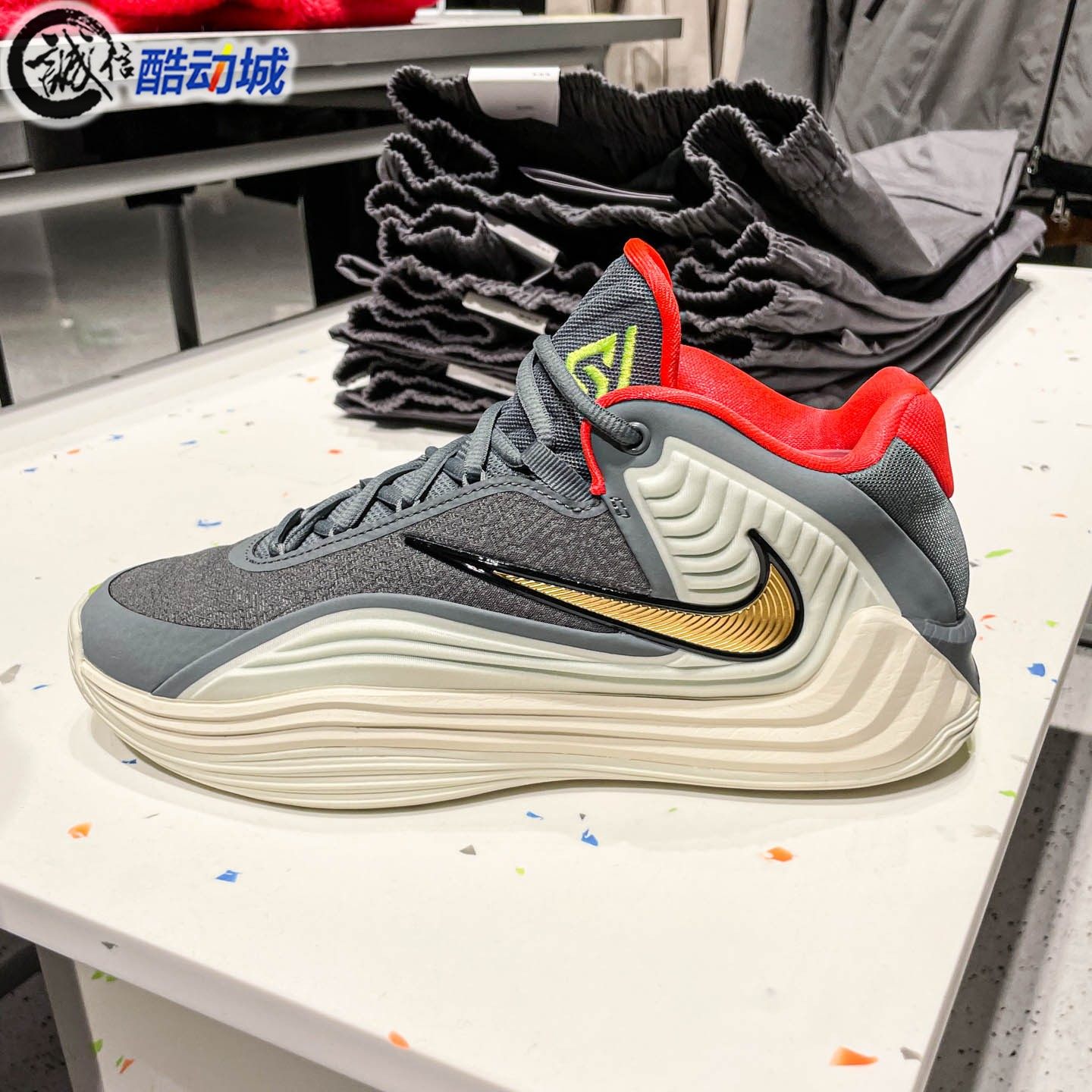 NIKE耐克2026春季GIANNIS FREAK 7 EP字母哥男子篮球鞋HF3451-008
