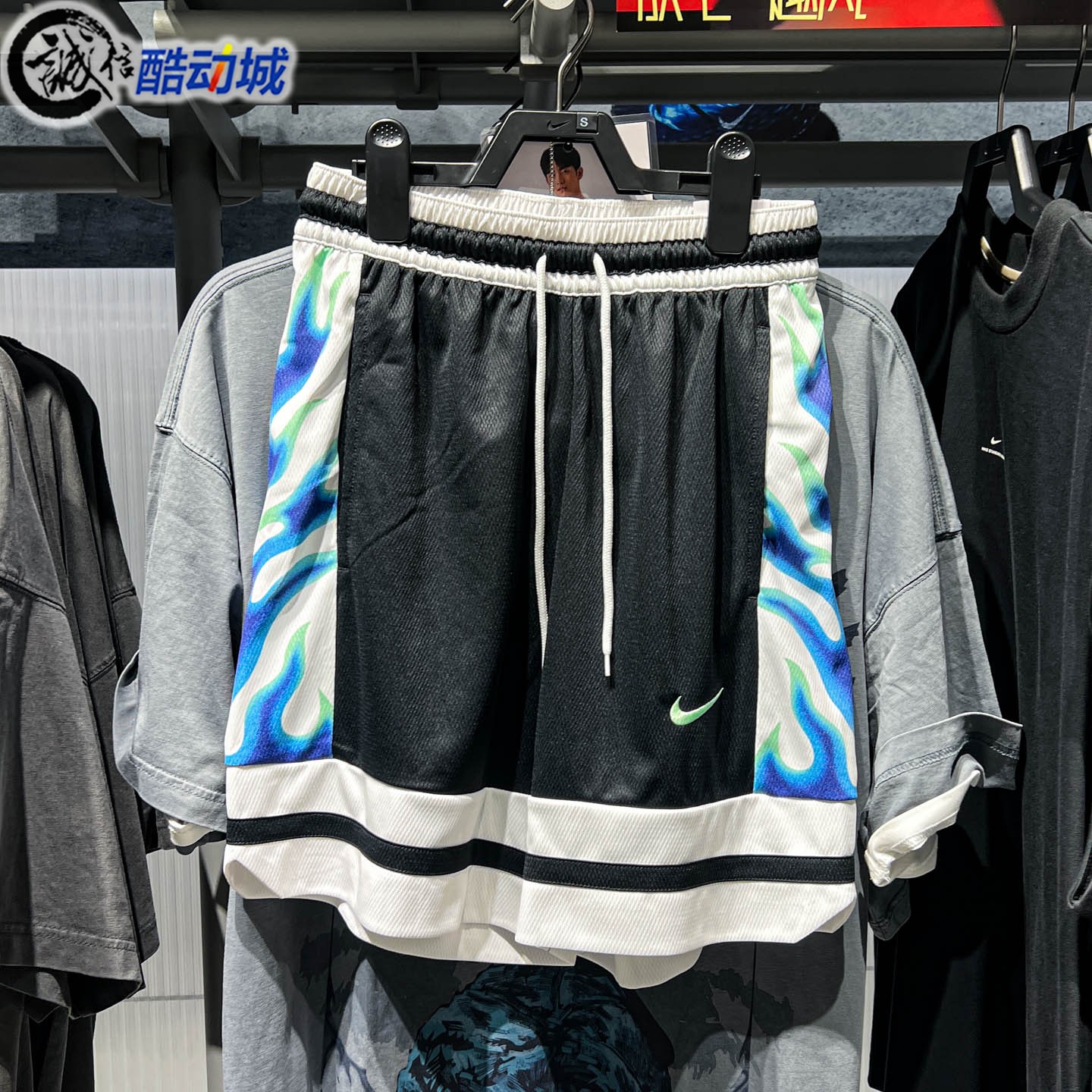 Nike耐克2026年秋季新款Dri-FIT男子速干篮球运动短裤 IW1204-010