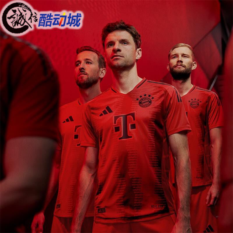 阿迪达斯男子拜仁慕尼黑球员版24/25主场足球运动短袖球衣 JE9269