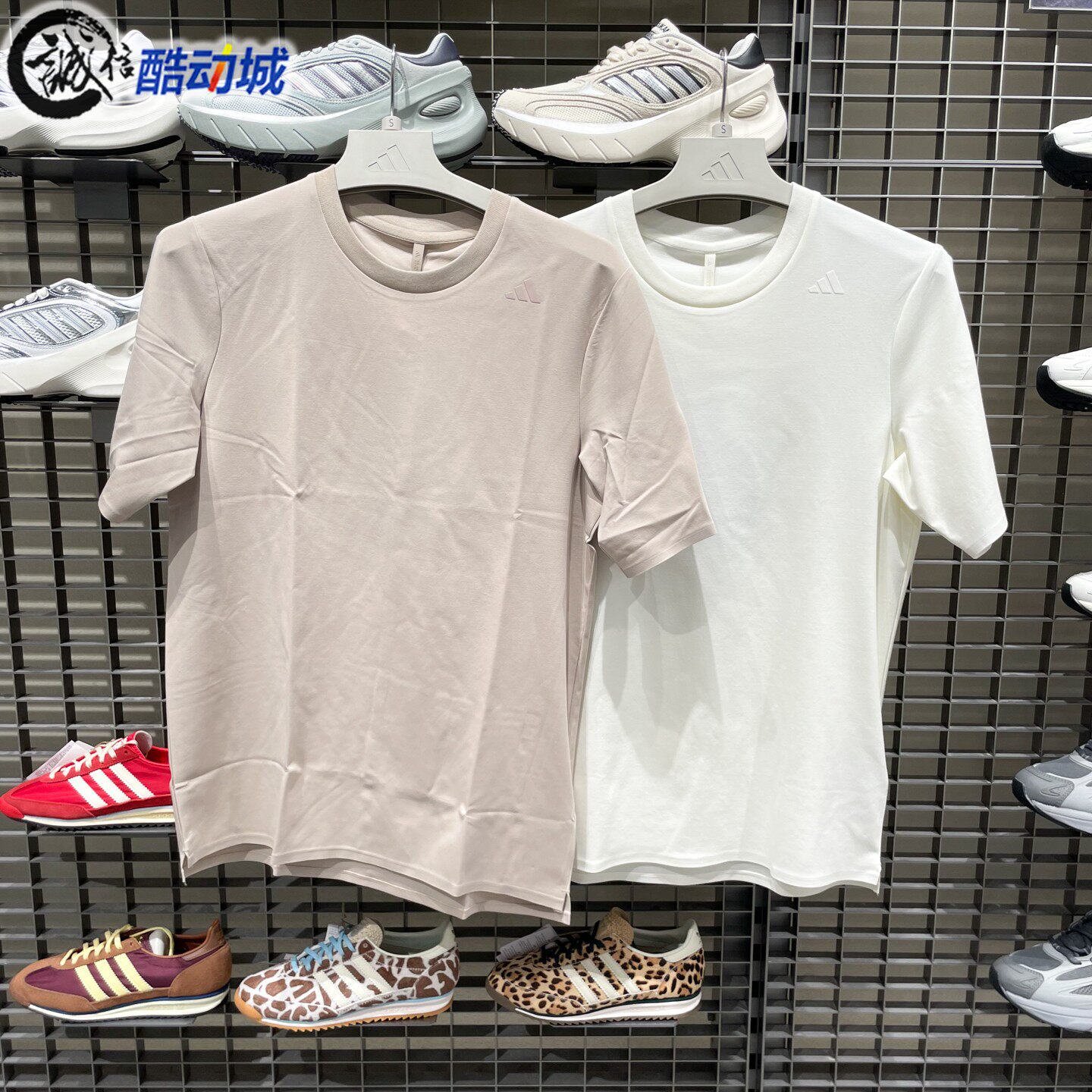 阿迪达斯男装2026夏新款COTTON舒适休闲运动短袖T恤KG0824 KG0825