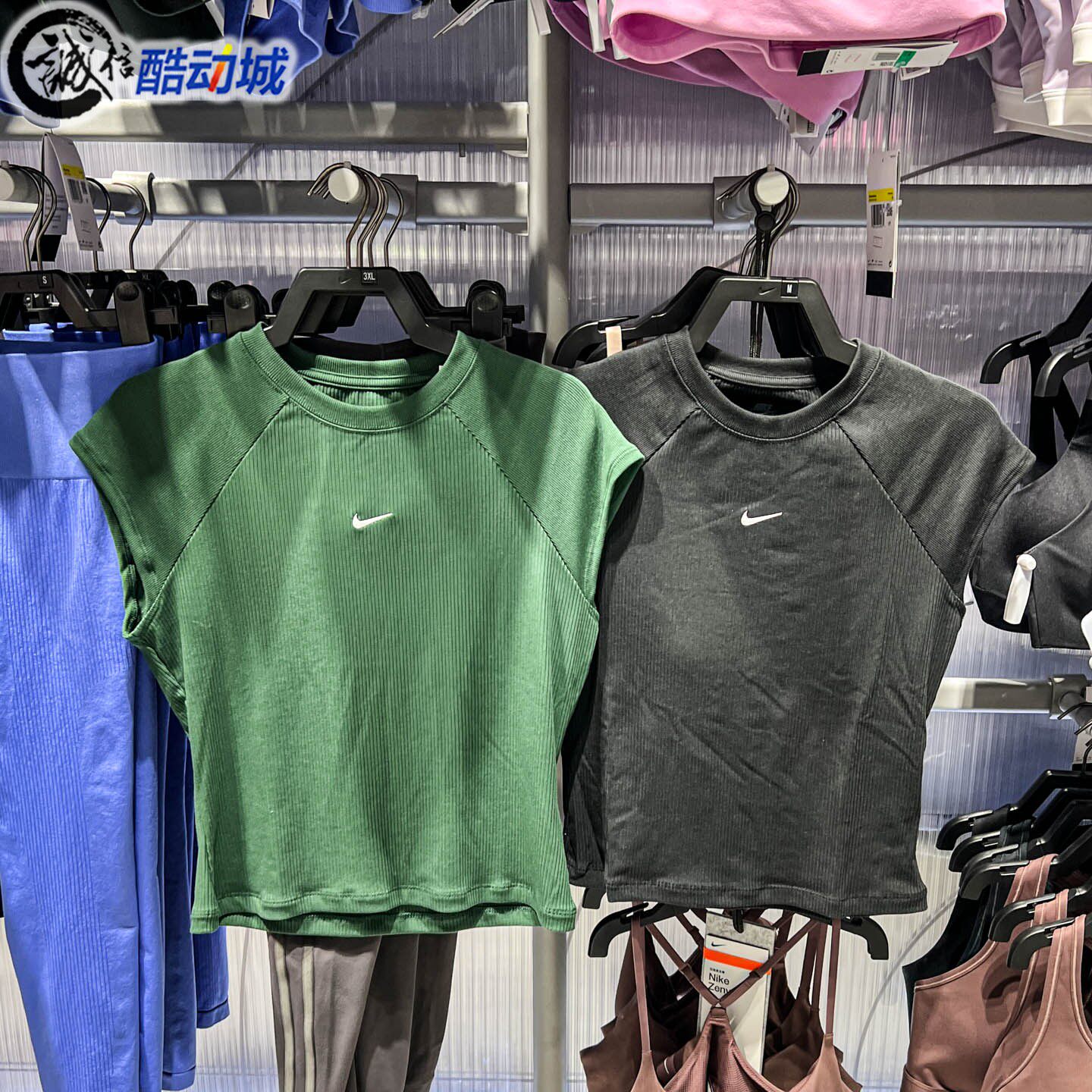 Nike耐克女子2026新款Sportswear紧身短袖罗纹上衣IF0243-010-323
