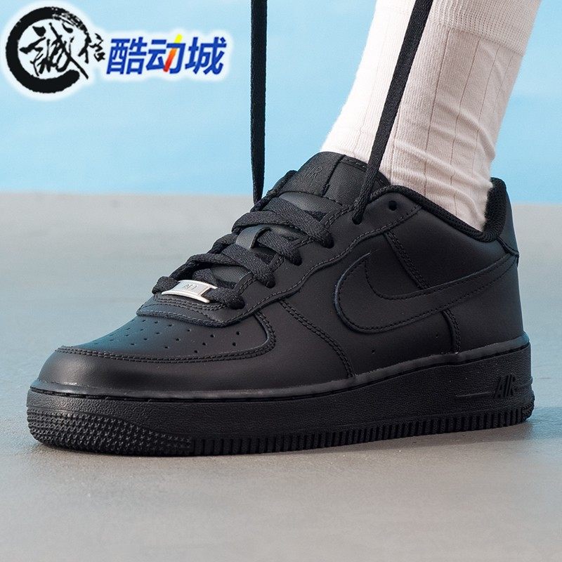 耐克大童鞋AIRFORCE1运动鞋