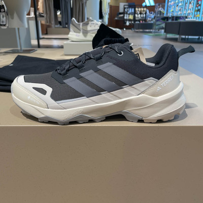 阿迪达斯男子户外防水运动徒步鞋